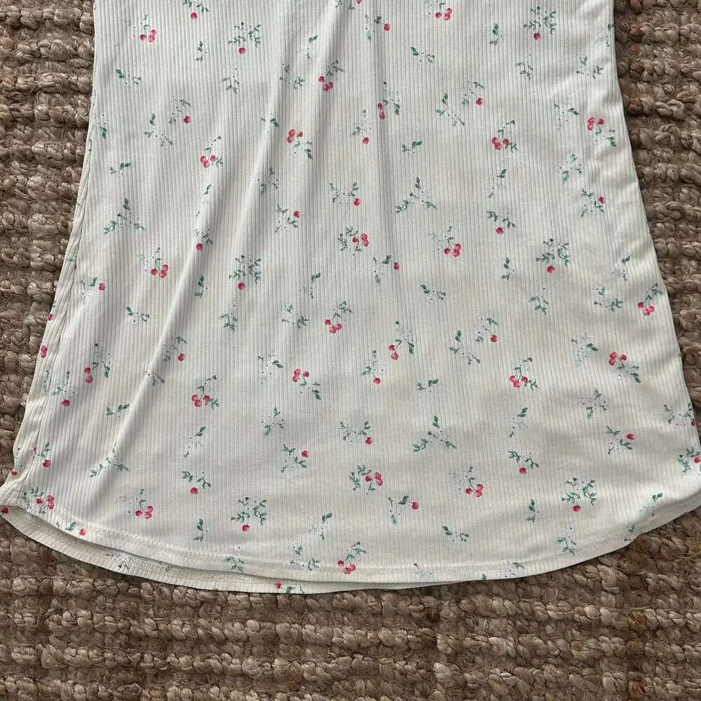 Laura Ashley Floral Ribbed Nightgown Cream Cherry Print Henley Sleep Shirt L